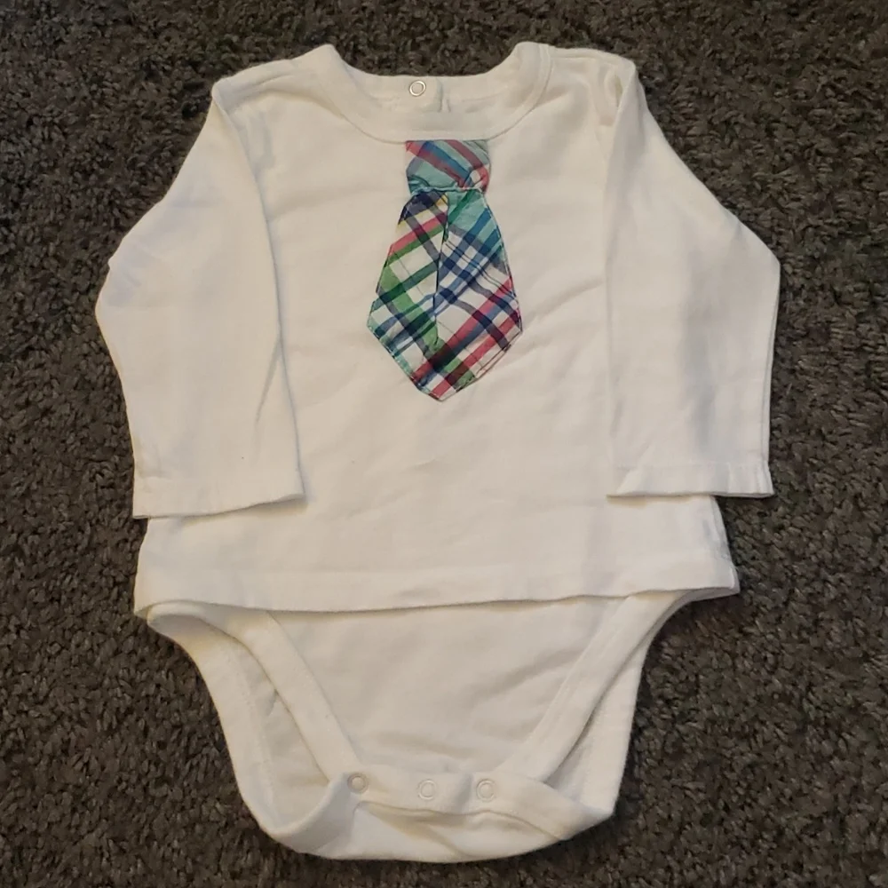 The Children's Place Baby Long Sleeve Onesie White Size 3-6 Months
